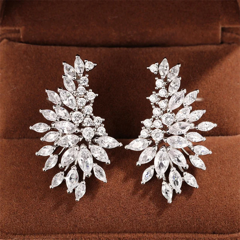 Huitan Gorgeous Women's Stud Earrings Dazzling CZ Stone Sparkling Ear-Piercing Earrings Party Jewelry