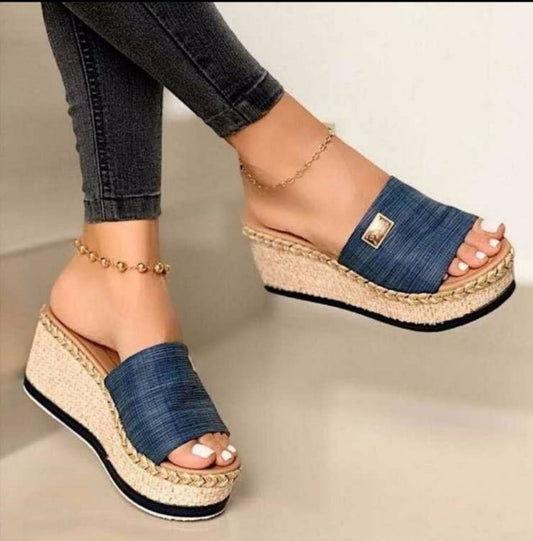 Woven Sponge Cake Platform Wedge Slippers - Snapitonline