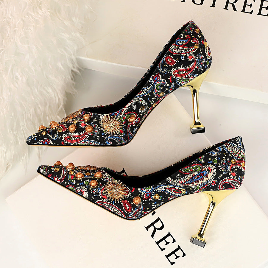 High heels - Snapitonline