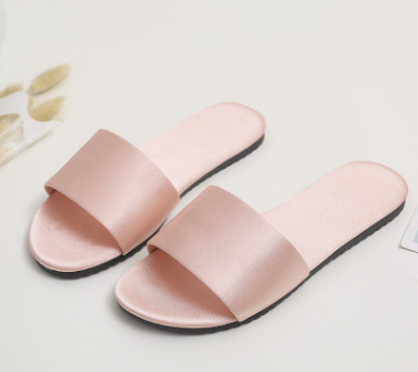 Satin red slippers - Snapitonline