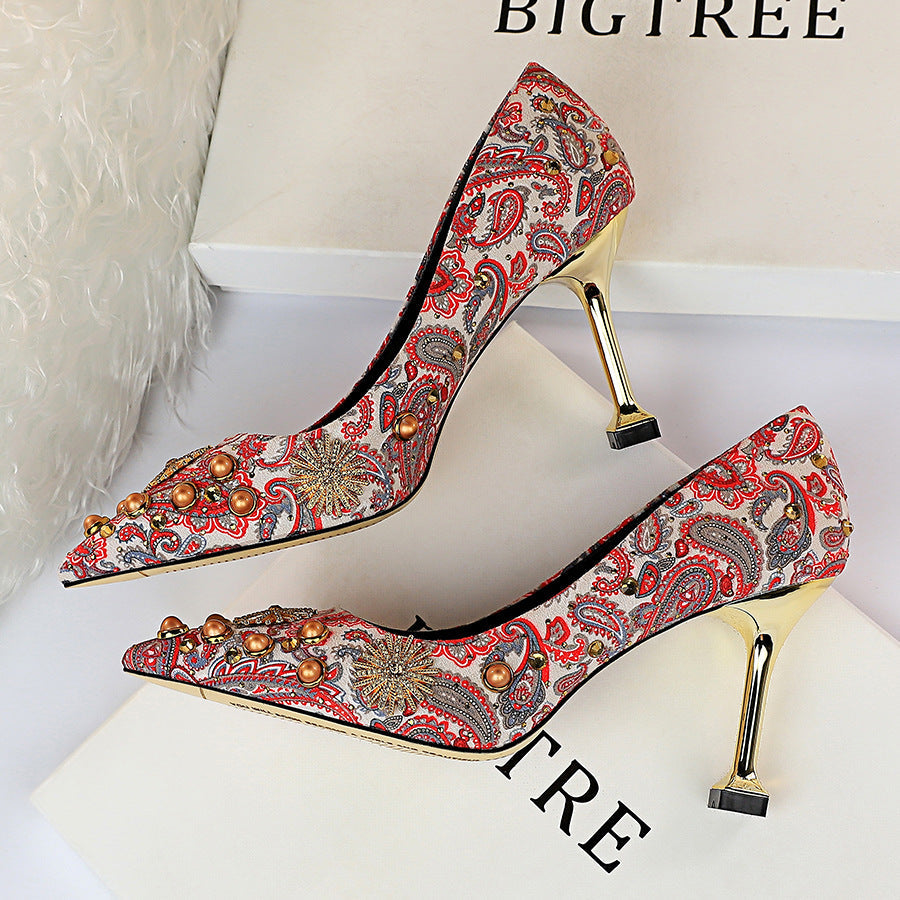 High heels - Snapitonline