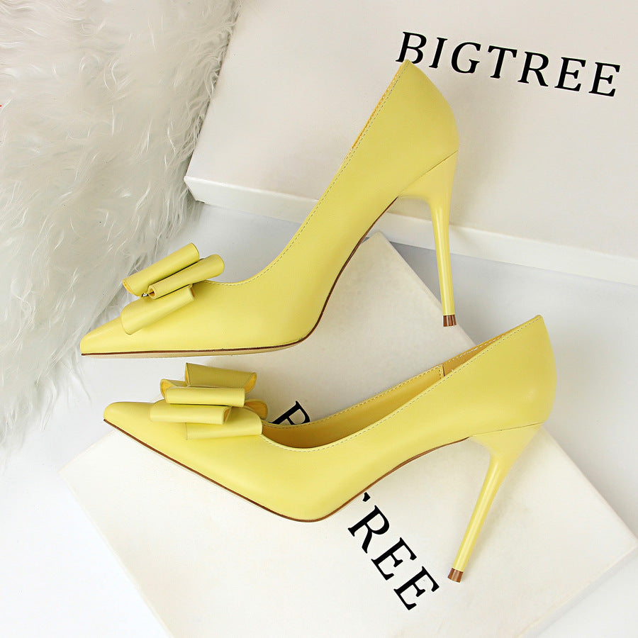 High heels - Snapitonline