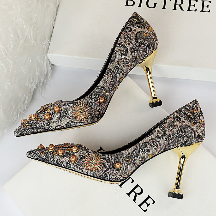 High heels - Snapitonline