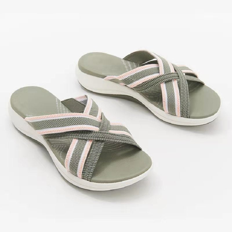 Cross Casual Sandals And Slippers Platform Beach Slippers Snapitonline