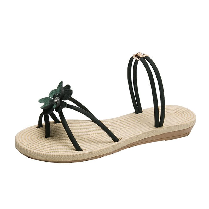 Flat sandals and slippers Snapitonline