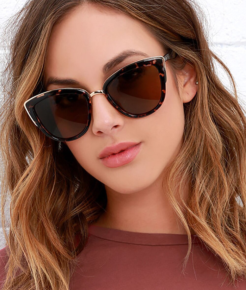 MUSELIFE Cateye Sunglasses Women Vintage Gradient Glasses Retro Cat eye Sun glasses Female Eyewear UV400
