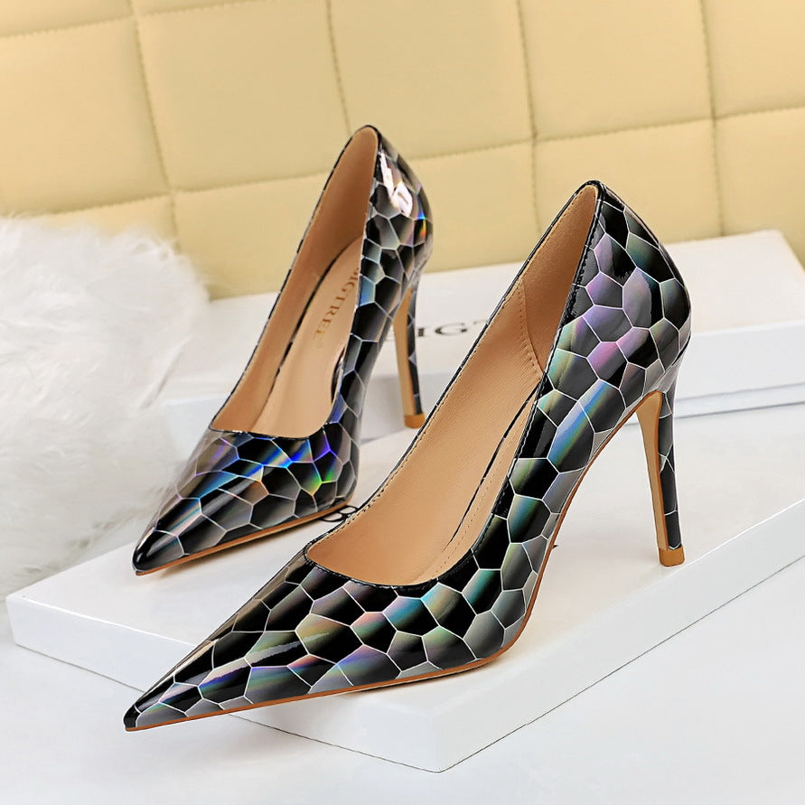 Sexy Stiletto Pumps Pointed Toe Metal Stone Pattern High Heels - Snapitonline
