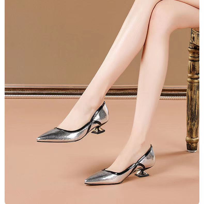 Low-Heel Pointed Toe All-Match Pumps - Snapitonline